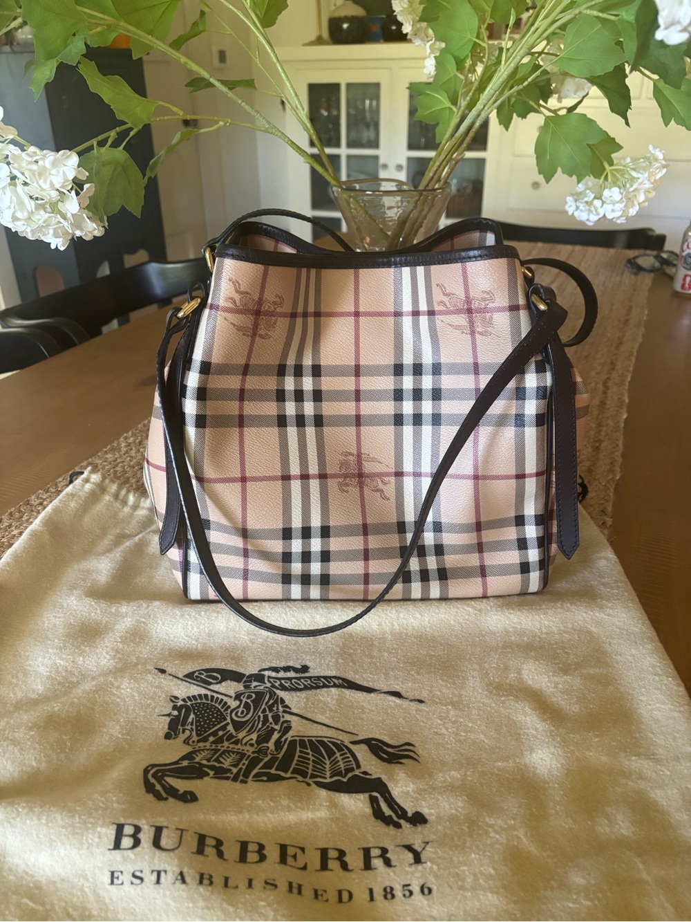 Burberry Haymarket tote - Picture 3 of 16